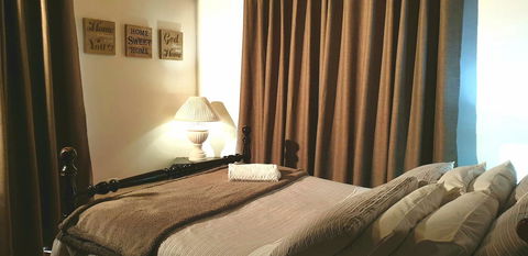 Day Dream Cottage - Goulburn Accommodation 9