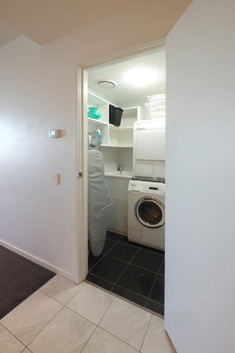 ACD Apartments - Goulburn Accommodation 14