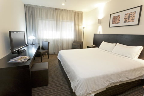Causeway 353 Hotel - Goulburn Accommodation 0