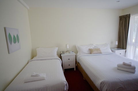 Sanctuary House Resort Motel - Goulburn Accommodation 18