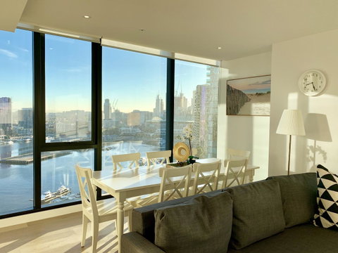 Melbourne Private Apartments - Collins Wharf Waterfront, Docklands - Goulburn Accommodation 8