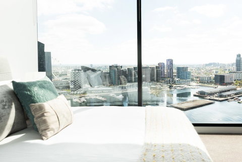 Melbourne Private Apartments - Collins Wharf Waterfront, Docklands - Goulburn Accommodation 21