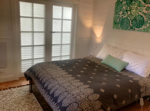Cinta Cottage - Goulburn Accommodation 13