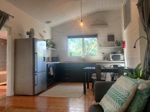 Cinta Cottage - Goulburn Accommodation 3
