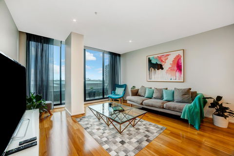 Signature Waterfront Apartments - Goulburn Accommodation 15