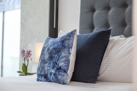Signature Waterfront Apartments - Goulburn Accommodation 25