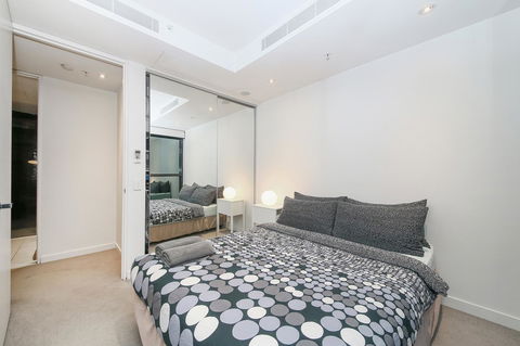 COZY 2BR Suites, FEDERATION SQUARE + FREE Parking - Goulburn Accommodation 2