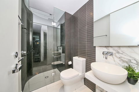 COZY 2BR Suites, FEDERATION SQUARE + FREE Parking - Goulburn Accommodation 3