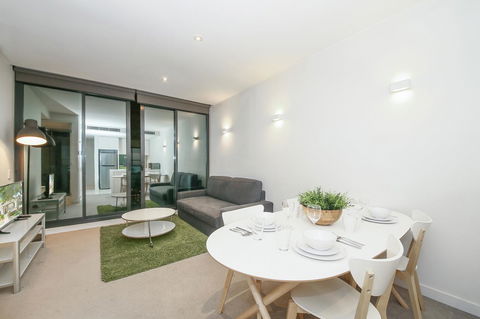 COZY 2BR Suites, FEDERATION SQUARE + FREE Parking - Goulburn Accommodation 4