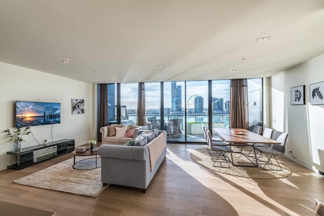 Docklands VIC Goulburn Accommodation