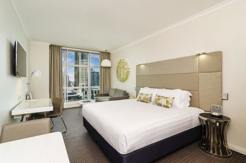 Clarion Suites Gateway - Goulburn Accommodation 11