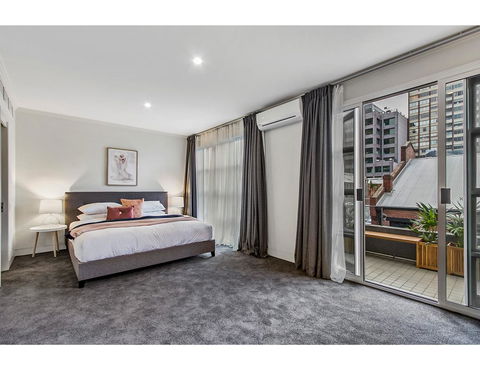 Sophisticated Modern 3 Bed Home In Foodie Paradise - Goulburn Accommodation 1