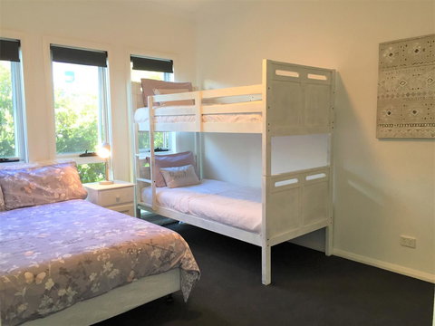 Tamara Temptation - Goulburn Accommodation 13