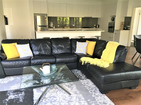 Tamara Temptation - Goulburn Accommodation 1