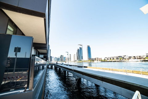 Pars Apartments - Collins Wharf Waterfront, Docklands - Goulburn Accommodation 23