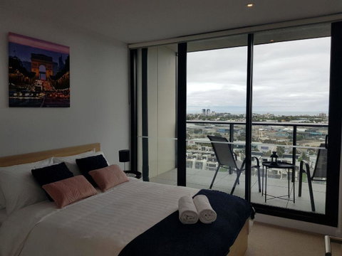 Pars Apartments - Collins Wharf Waterfront, Docklands - Goulburn Accommodation 2