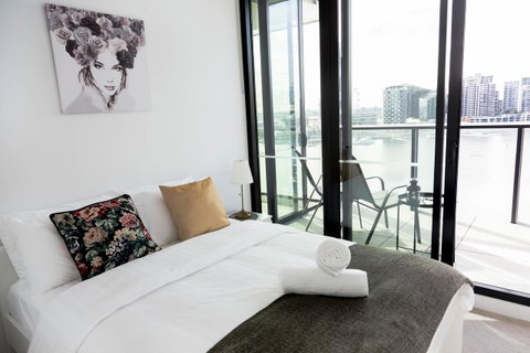 Pars Apartments - Collins Wharf Waterfront, Docklands - Goulburn Accommodation 25
