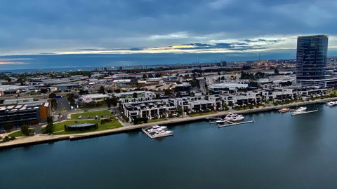 JC Waterfront Apartments On Collins - Goulburn Accommodation 8