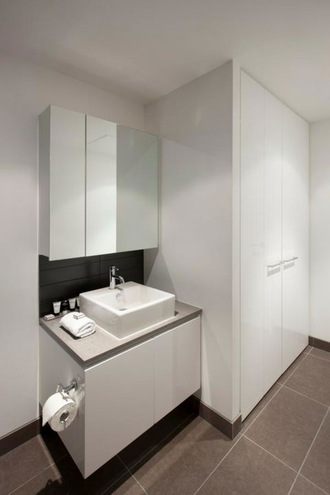 The Sebel Residences Melbourne Docklands Serviced Apartments - Goulburn Accommodation 3