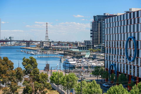 Peppers Docklands - Goulburn Accommodation 3