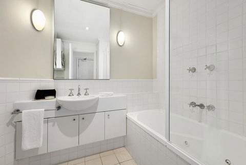 Comfort Hotel Melbourne Central - Goulburn Accommodation 6