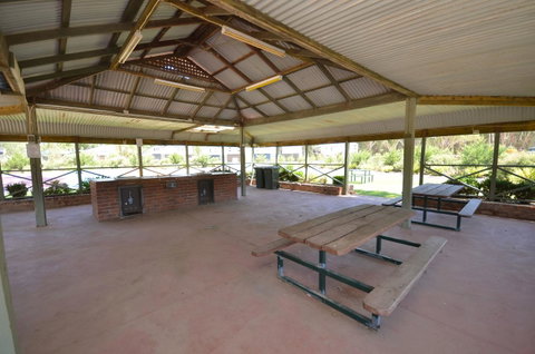 Tasman Holiday Parks - Merool On The Murray - Goulburn Accommodation 37