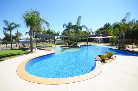 Tasman Holiday Parks - Merool On The Murray - Goulburn Accommodation 40