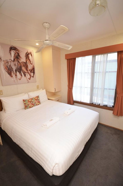 Tasman Holiday Parks - Merool On The Murray - Goulburn Accommodation 12
