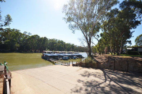 Tasman Holiday Parks - Merool On The Murray - Goulburn Accommodation 3