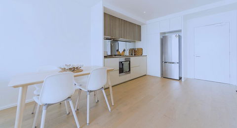 Brilliant Victoria Harbour Waterfront - Goulburn Accommodation 3