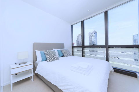 Brilliant Victoria Harbour Waterfront - Goulburn Accommodation 1