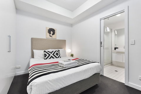 Docklands Private Collection - City Harbour Apartments - Goulburn Accommodation 19