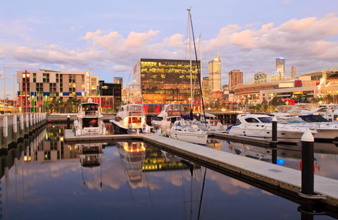 Docklands Private Collection - City Harbour Apartments - Goulburn Accommodation 15