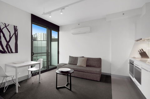 Docklands Private Collection - City Harbour Apartments - Goulburn Accommodation 38