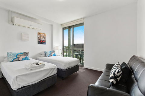 Docklands Private Collection - City Harbour Apartments - Goulburn Accommodation 11