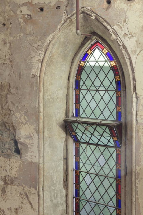 Converted Blue Stone Church - Goulburn Accommodation 7