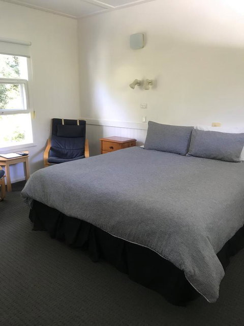 Gipsy Point Lodge & Cottages - Goulburn Accommodation 1