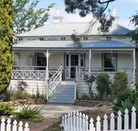 Fairbank House - Goulburn Accommodation