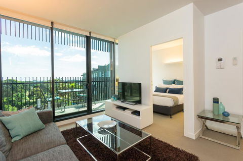 Wyndel Apartments - St Kilda Views - Goulburn Accommodation 8