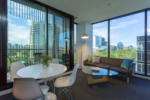 Wyndel Apartments - St Kilda Views - Goulburn Accommodation 0