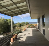 Eagle Bay Views - Goulburn Accommodation