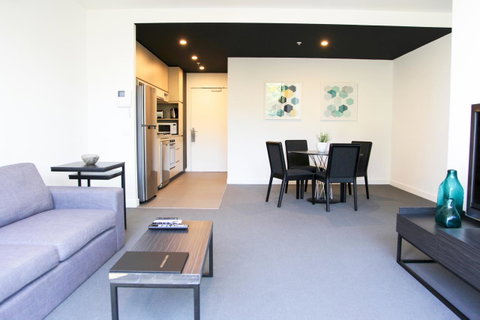 Clayton Serviced Apartments - Goulburn Accommodation 1