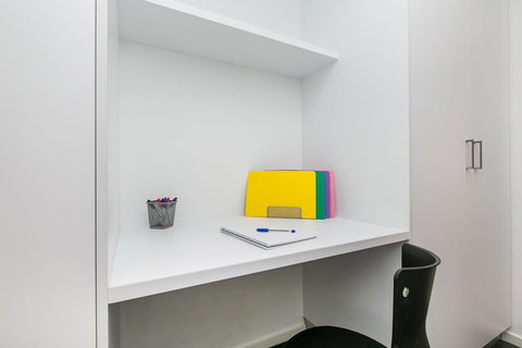 Complete Host The River Apartments - Goulburn Accommodation 6