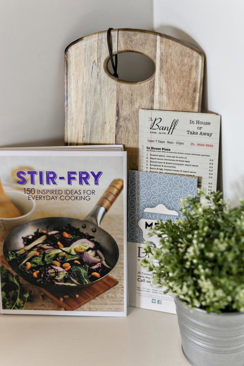 Complete Host The River Apartments - Goulburn Accommodation 8