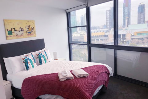 Trendy City Pad Melbourne - Goulburn Accommodation 1