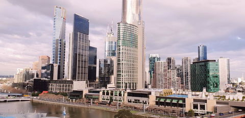 Trendy City Pad Melbourne - Goulburn Accommodation 18