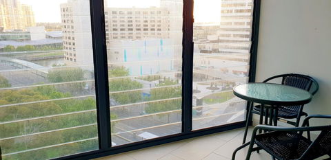 Trendy City Pad Melbourne - Goulburn Accommodation 8