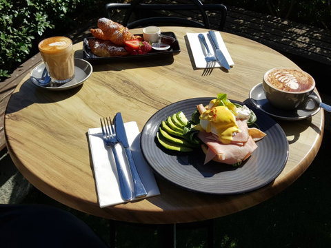 Quay West Suites Melbourne - Goulburn Accommodation 16