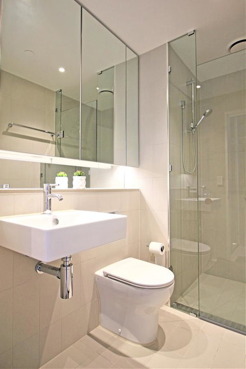 Auzzie Apartments Docklands, Melbourne - Goulburn Accommodation 9