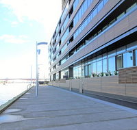 Auzzie Apartments Docklands Melbourne - Goulburn Accommodation